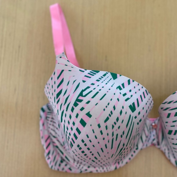 👚SALE👚Victoria’s Secret Lined Demi Bra - Picture 3 of 5